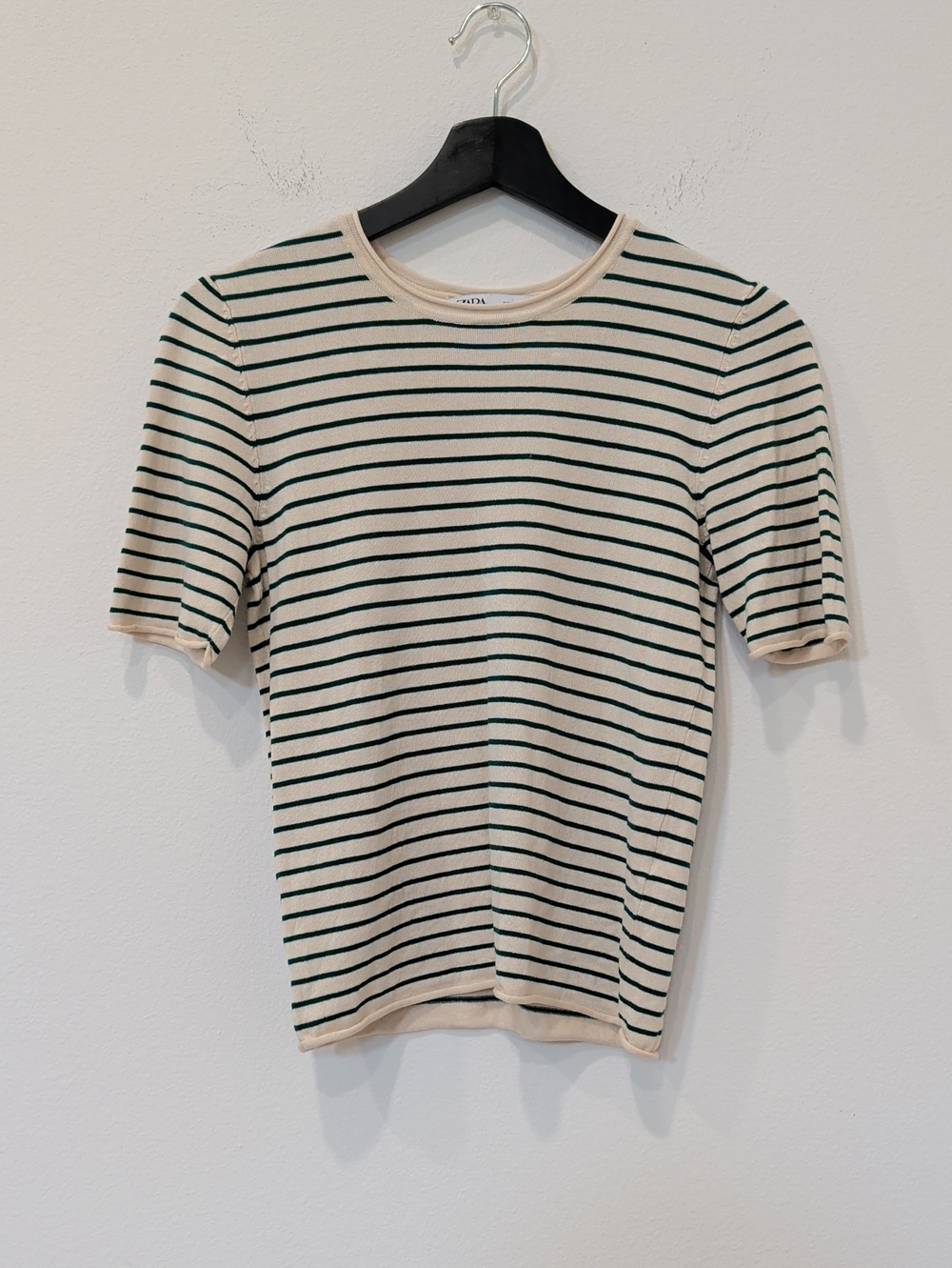 Zara Cream and Dark Green Striped Short-Sleeve Crew Tee